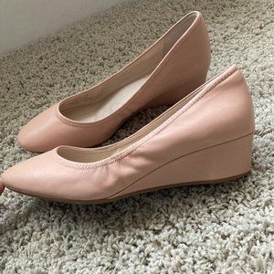Light pink / nude Cole Haan low leather wedges